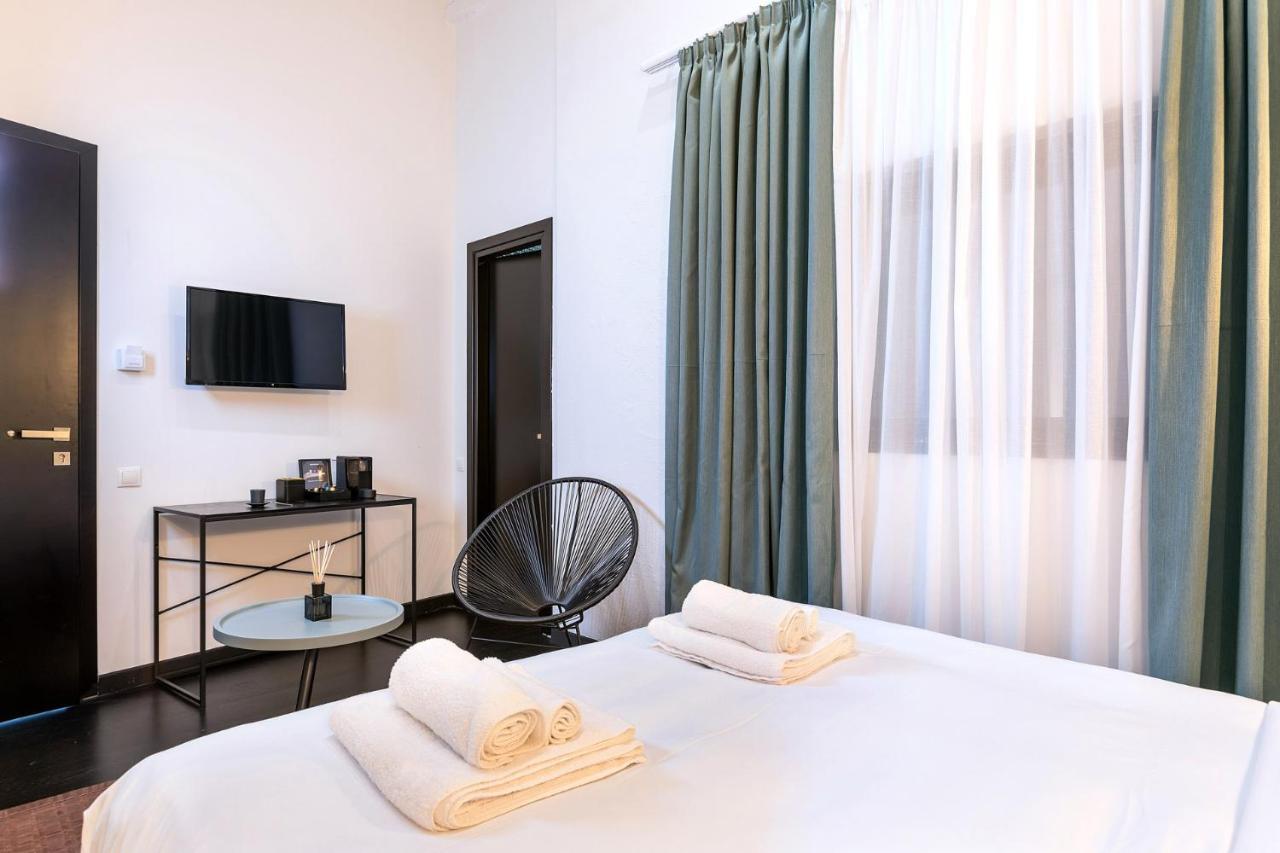 Nin&Bau Sarri 2 Hotell Aten Exteriör bild