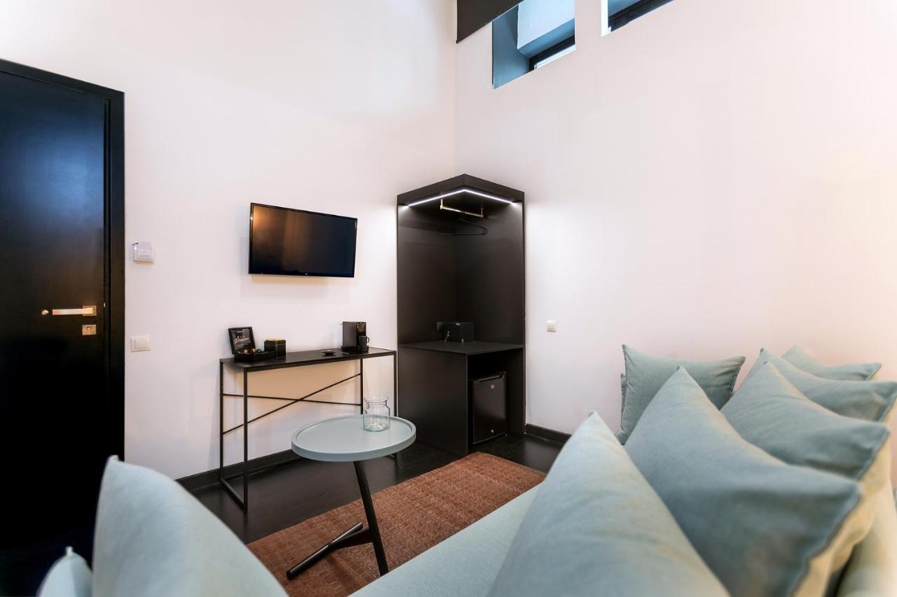 Nin&Bau Sarri 2 Hotell Aten Exteriör bild